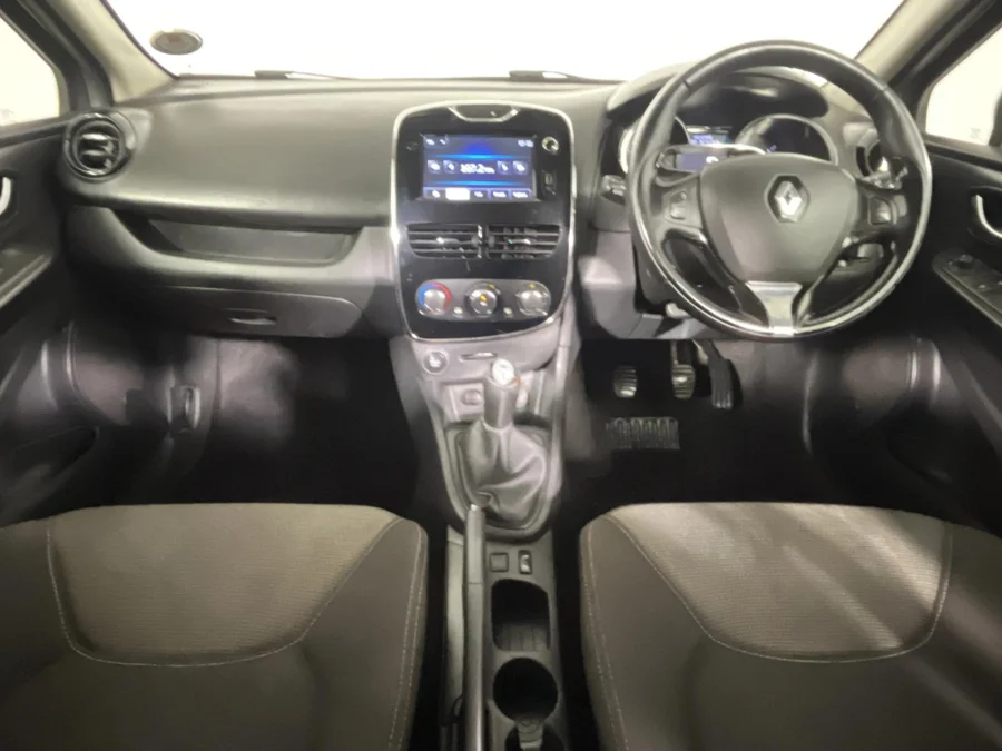 Used 2013 Renault Clio 66kW turbo Expression - WeBuyCars Silverlakes Used 2013 Renault Clio 66kW turbo Expression - WeBuyCars Silverlakes