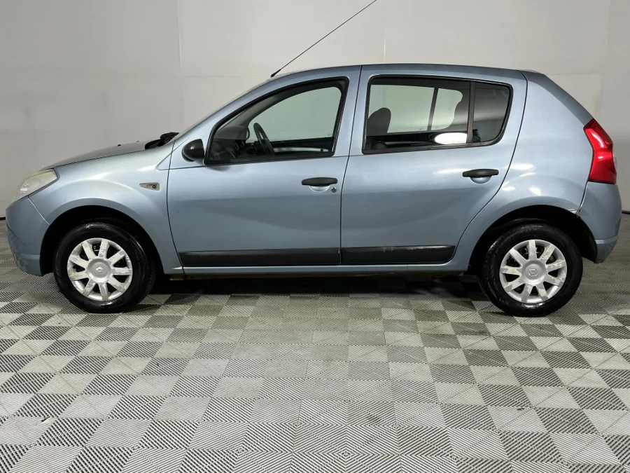 Used 2010 Renault Sandero 1.6 United - WeBuyCars Silverlakes Used 2010 Renault Sandero 1.6 United - WeBuyCars Silverlakes
