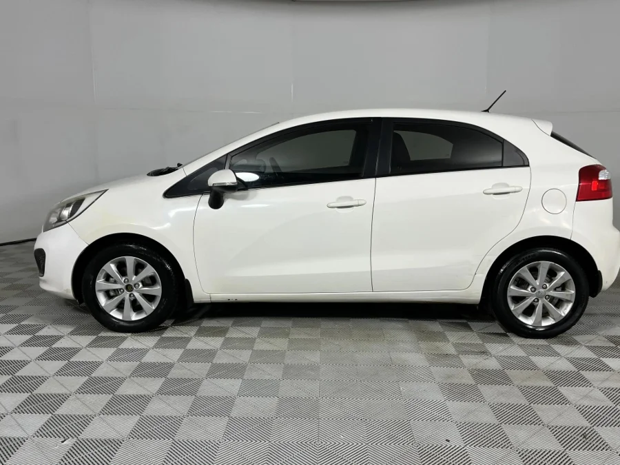 Used 2013 Kia Rio hatch 1.4 - WeBuyCars Silverlakes Used 2013 Kia Rio hatch 1.4 - WeBuyCars Silverlakes