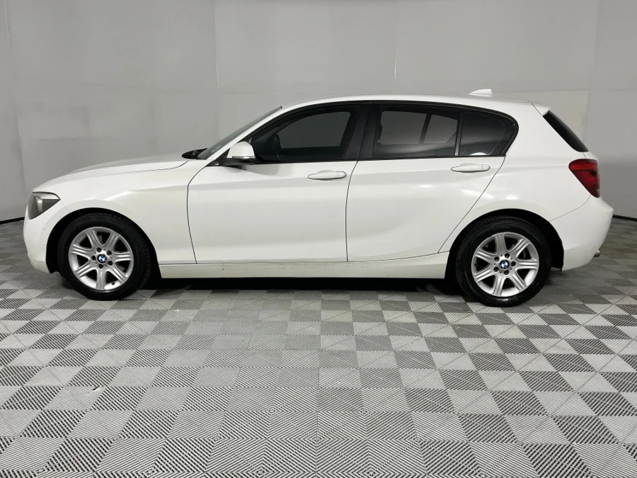 Used 2013 BMW 1 Series 118i 5-door auto - WeBuyCars Silverlakes
