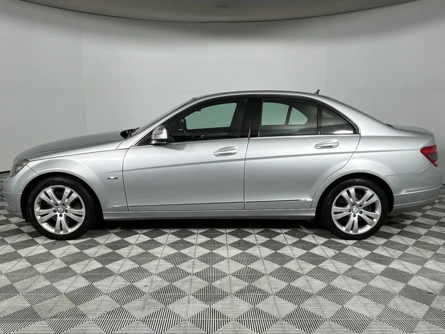 Used 2008 Mercedes-Benz C-Class C350 Avantgarde - WeBuyCars Epping Used 2008 Mercedes-Benz C-Class C350 Avantgarde - WeBuyCars Epping
