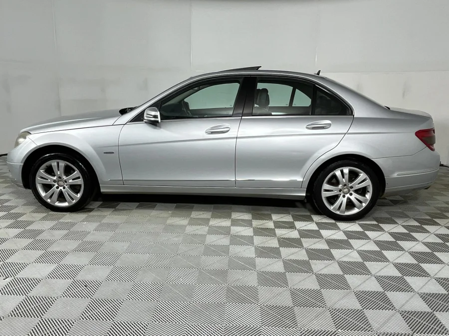 Used 2010 Mercedes-Benz C-Class C180CGI Avantgarde Touchshift - WeBuyCars Silverlakes Used 2010 Mercedes-Benz C-Class C180CGI Avantgarde Touchshift - WeBuyCars Silverlakes