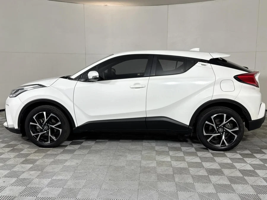 Used 2022 Toyota C-HR 1.2T Plus auto - WeBuyCars Midstream Used 2022 Toyota C-HR 1.2T Plus auto - WeBuyCars Midstream