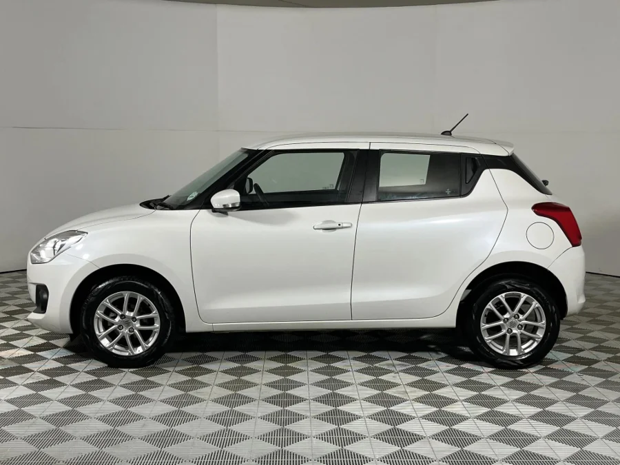 Used 2020 Suzuki Swift 1.2 GLX manual - WeBuyCars Germiston Used 2020 Suzuki Swift 1.2 GLX manual - WeBuyCars Germiston