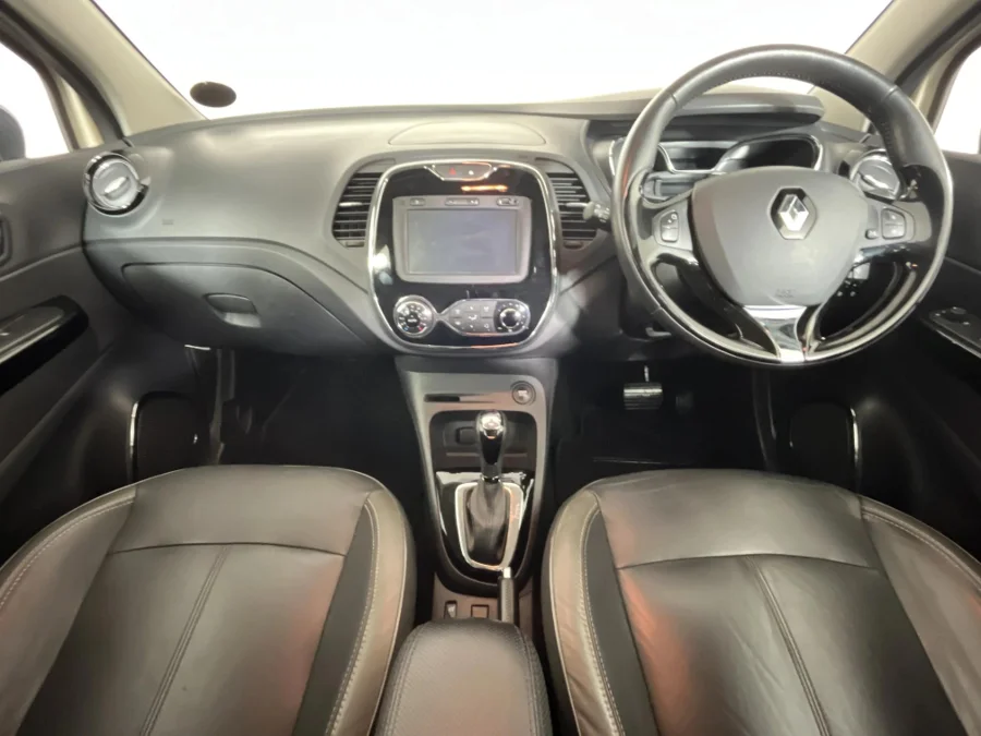 Used 2017 Renault Captur 88kW turbo Dynamique auto - WeBuyCars The Dome