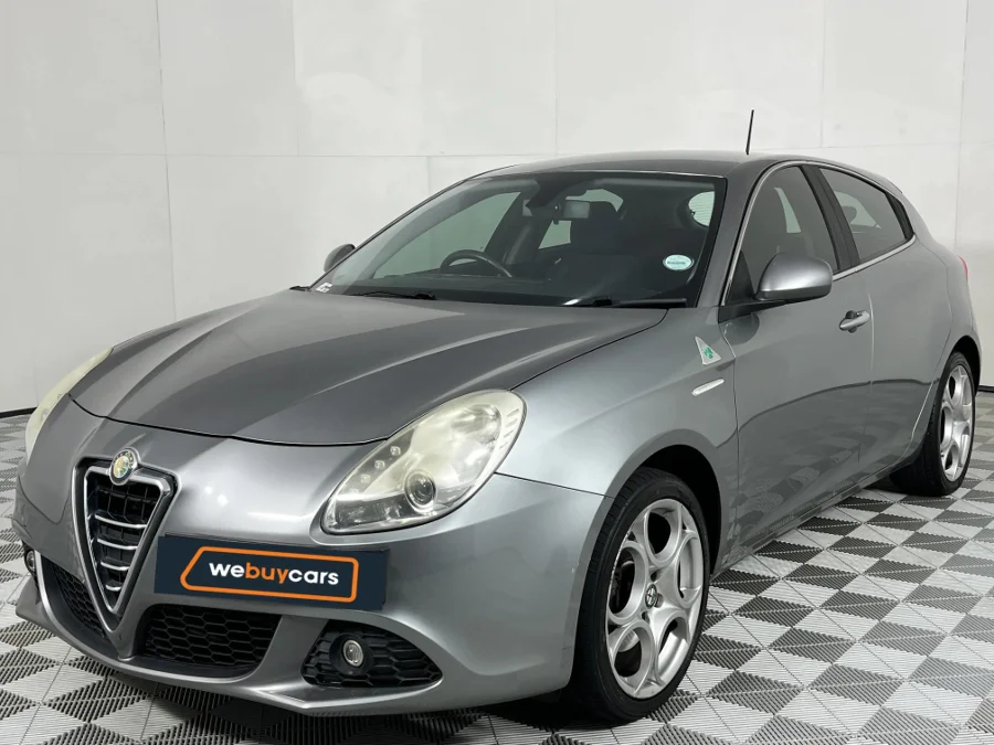 Used 2014 Alfa Romeo Giulietta 1.4TBi Exclusive - WeBuyCars Gqeberha Used 2014 Alfa Romeo Giulietta 1.4TBi Exclusive - WeBuyCars Gqeberha