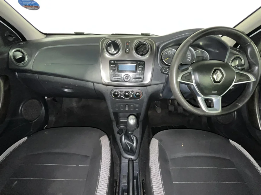 Used 2017 Renault Sandero Stepway 66kW turbo - WeBuyCars Epping Used 2017 Renault Sandero Stepway 66kW turbo - WeBuyCars Epping
