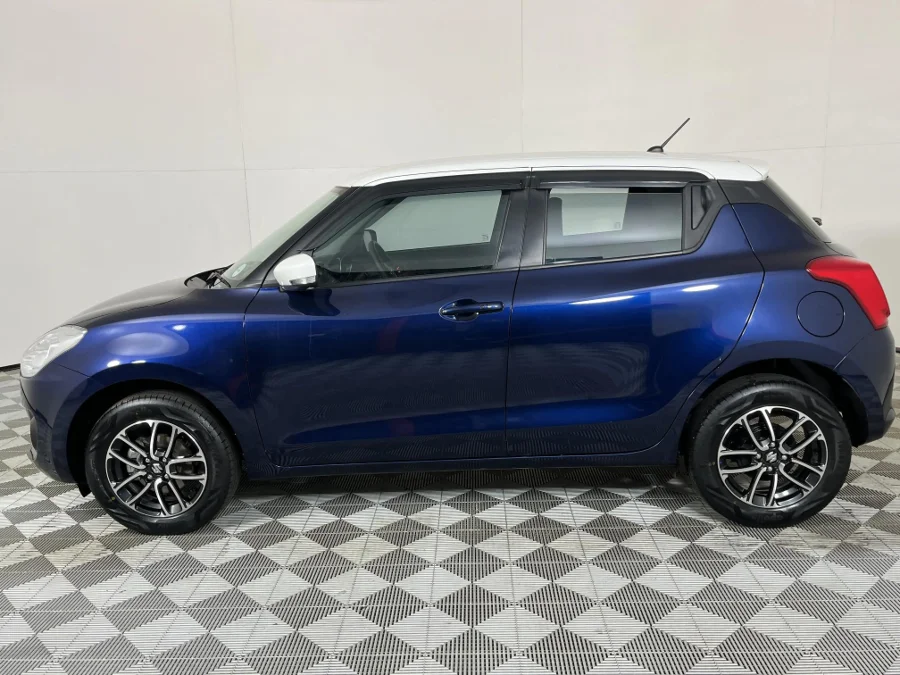 Used 2022 Suzuki Swift 1.2 GLX manual - WeBuyCars Midstream Used 2022 Suzuki Swift 1.2 GLX manual - WeBuyCars Midstream