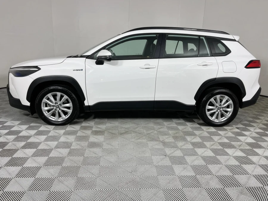 Used 2024 Toyota Corolla Cross 1.8 Hybrid XS - WeBuyCars Rustenburg Used 2024 Toyota Corolla Cross 1.8 Hybrid XS - WeBuyCars Rustenburg