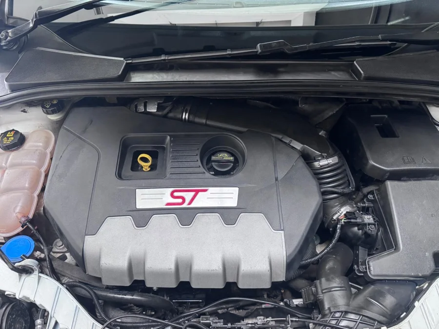 Used 2015 Ford Focus ST 3 - We Sell Bakkies Used 2015 Ford Focus ST 3 - We Sell Bakkies