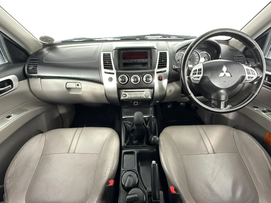 Used 2013 Mitsubishi Pajero Sport 3.2DI-D GLS auto - WeBuyCars Vereeniging