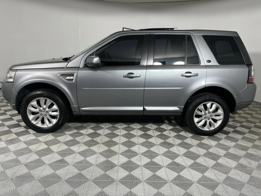 Used 2015 Land Rover Freelander 2 SD4 SE - WeBuyCars The Dome Used 2015 Land Rover Freelander 2 SD4 SE - WeBuyCars The Dome