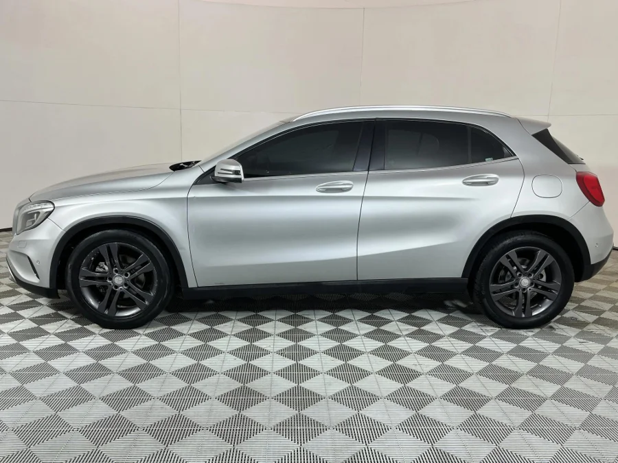 Used 2015 Mercedes-Benz GLA 220d 4Matic Style - WeBuyCars JHB South Used 2015 Mercedes-Benz GLA 220d 4Matic Style - WeBuyCars JHB South