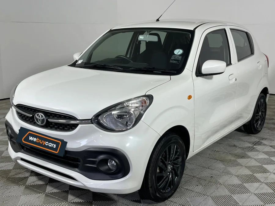 Used 2024 Toyota Vitz 1.0 XR auto - WeBuyCars Silverlakes