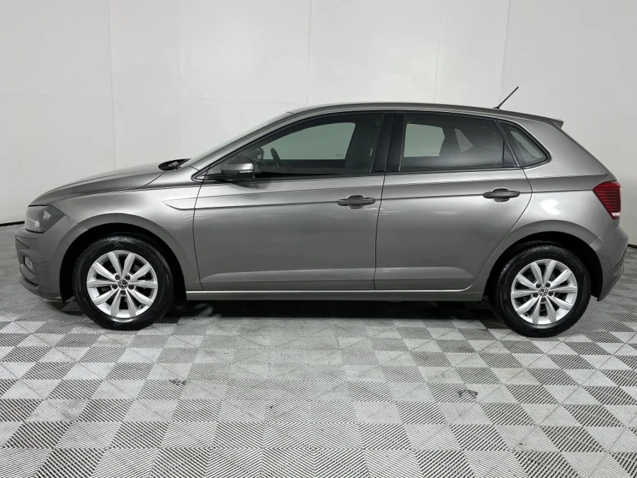Used 2019 Volkswagen Polo hatch 1.0TSI Comfortline - WeBuyCars The Dome