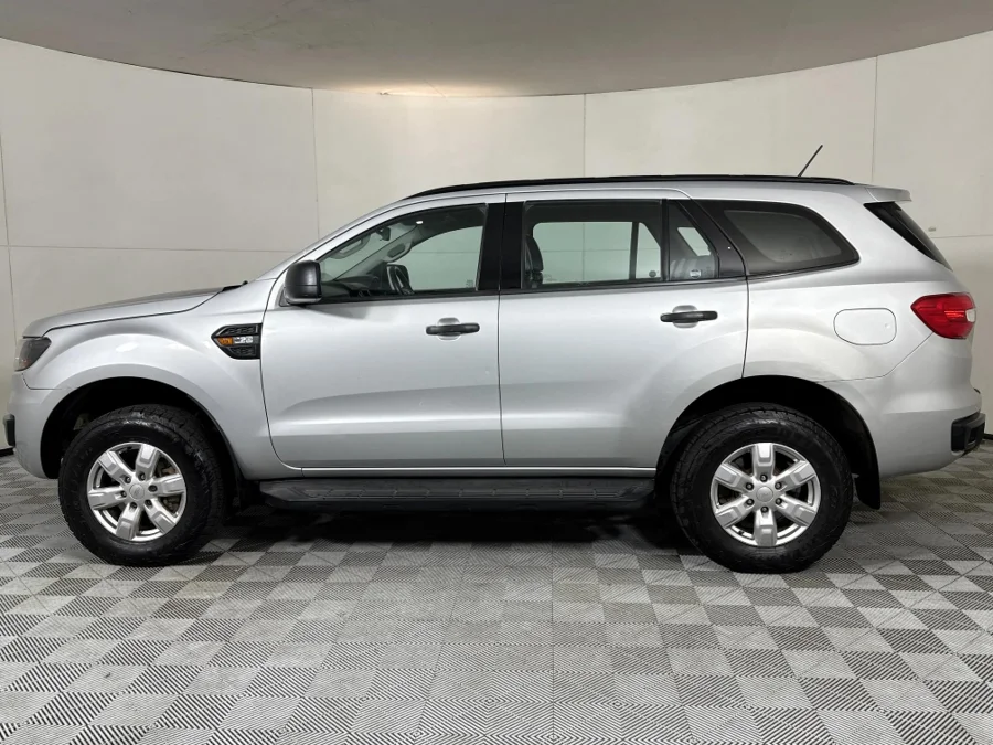 Used 2016 Ford Everest 2.2TDCi XLS - WeBuyCars Midstream Used 2016 Ford Everest 2.2TDCi XLS - WeBuyCars Midstream