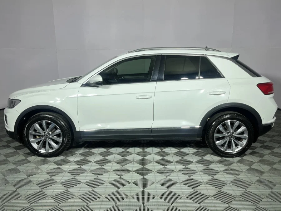 Used 2022 Volkswagen T-Roc 1.4TSI 110kW Design - WeBuyCars Rustenburg