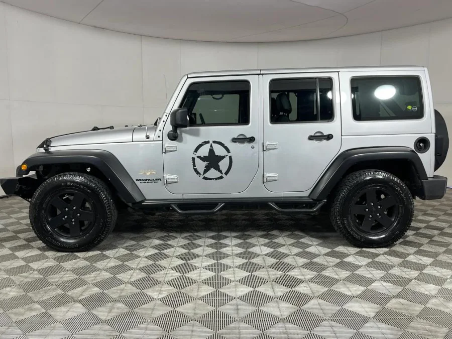 Used 2012 Jeep Wrangler Unlimited Sahara 3.6L 75th Anniversary Edition - WeBuyCars Midstream Used 2012 Jeep Wrangler Unlimited Sahara 3.6L 75th Anniversary Edition - WeBuyCars Midstream