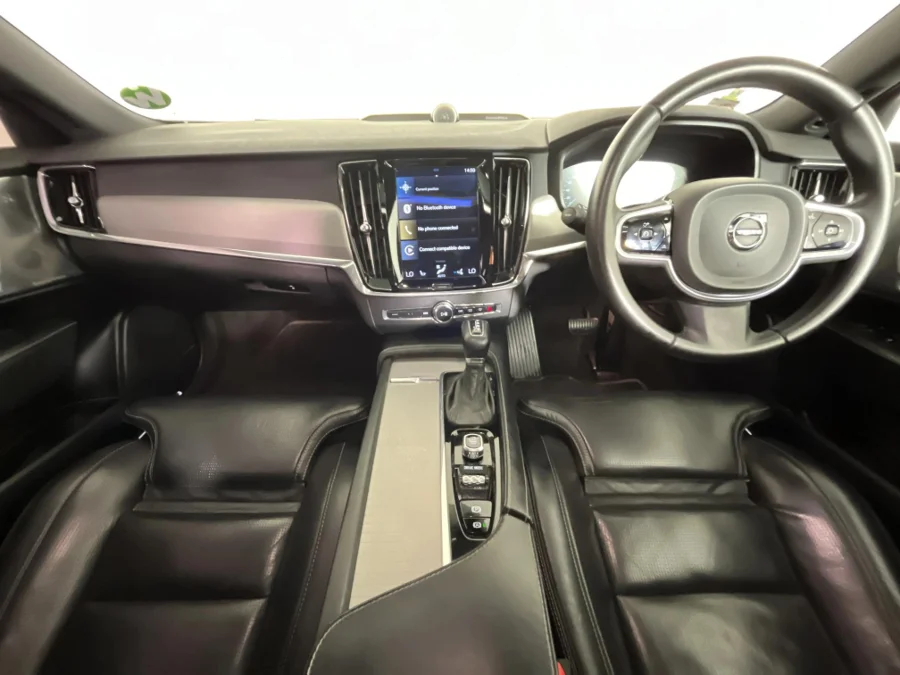 Used 2019 Volvo S90 D5 AWD Inscription - WeBuyCars The Dome Used 2019 Volvo S90 D5 AWD Inscription - WeBuyCars The Dome