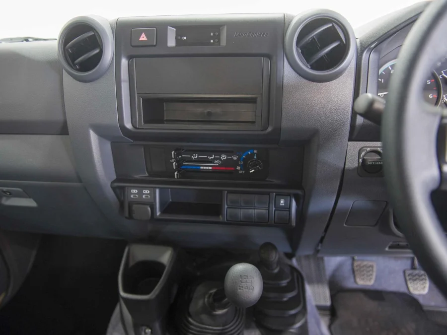 Used 2025 Toyota Land Cruiser 79 4.5D-4D V8 single cab LX - Exclusive Auto
