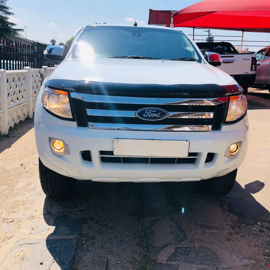 Used 2015 Ford Ranger 3.2TDCi double cab 4x4 XLT auto - SG Cars Used 2015 Ford Ranger 3.2TDCi double cab 4x4 XLT auto - SG Cars