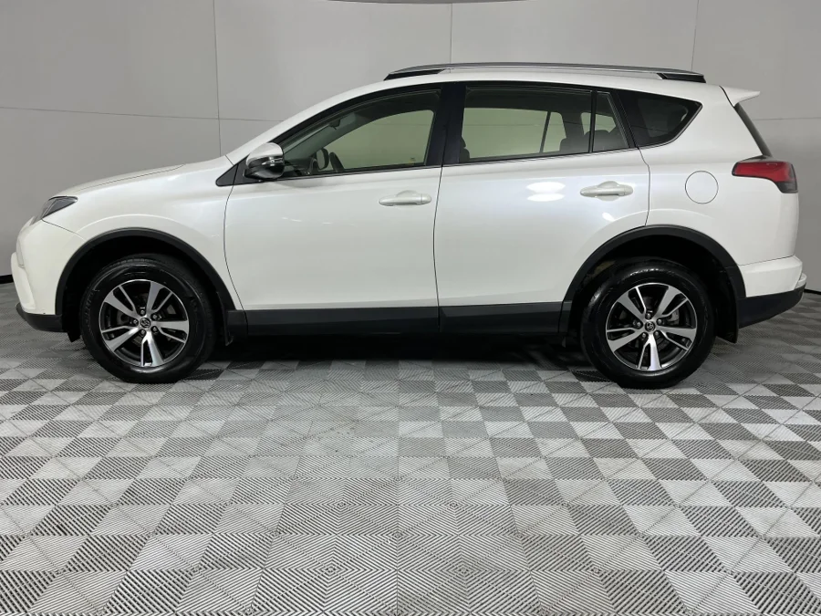 Used 2016 Toyota RAV4 2.0 GX auto - WeBuycars East London Used 2016 Toyota RAV4 2.0 GX auto - WeBuycars East London