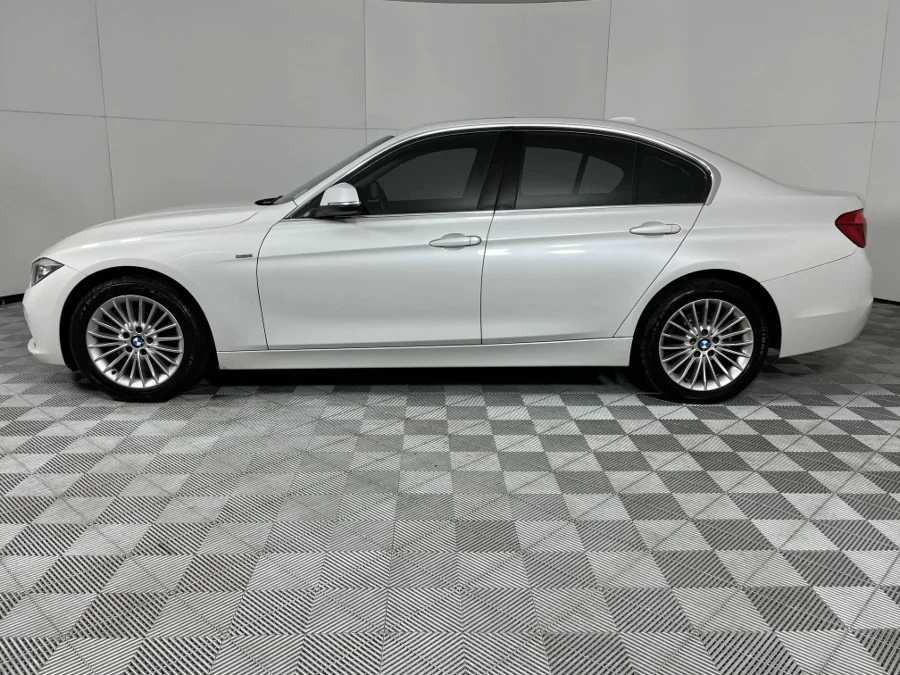 Used 2016 BMW 3 Series 320i Luxury Line sports-auto - WeBuyCars Vereeniging