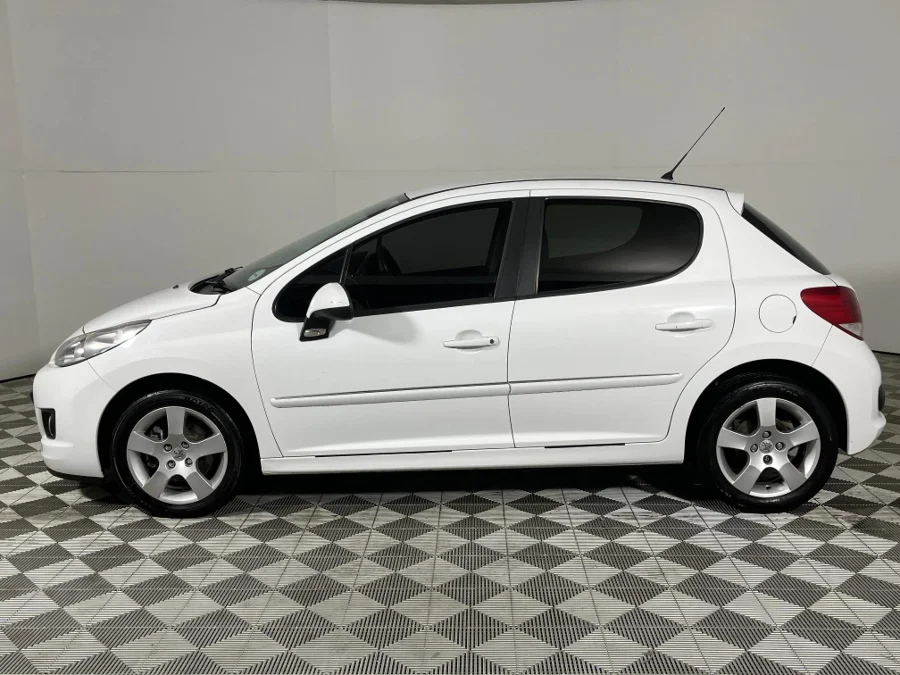 Used 2011 Peugeot 207 1.6 Sportium - WeBuyCars Germiston Used 2011 Peugeot 207 1.6 Sportium - WeBuyCars Germiston