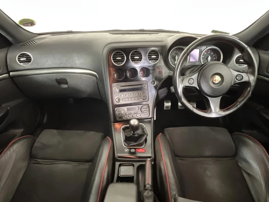 Used 2012 Alfa Romeo 159 3.2 Q4 Distinctive - WeBuyCars JHB South Used 2012 Alfa Romeo 159 3.2 Q4 Distinctive - WeBuyCars JHB South