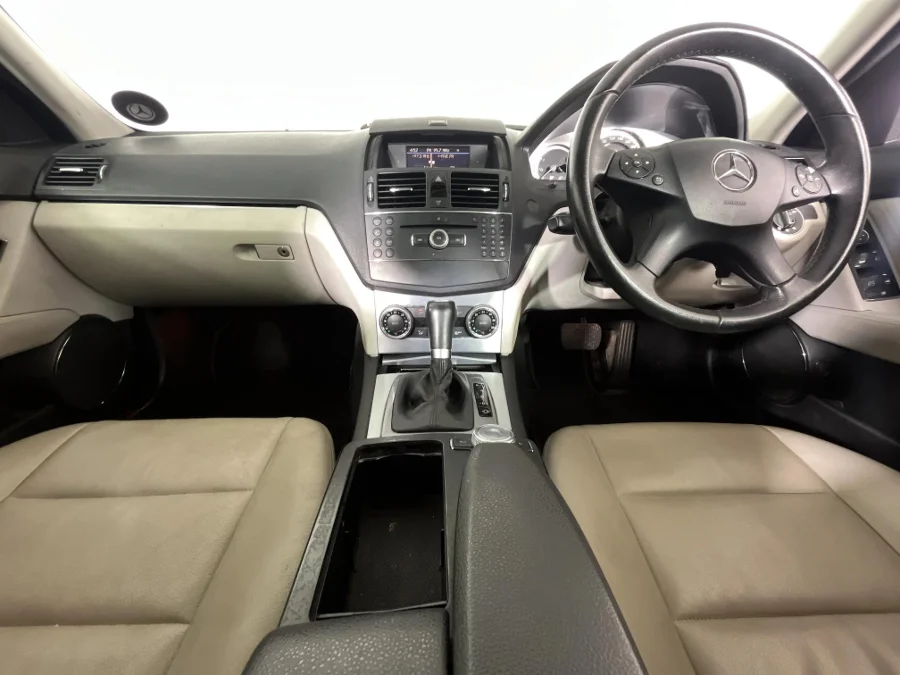 Used 2009 Mercedes-Benz C-Class C200 Kompressor Avantgarde Touchshift - WeBuyCars Riverhorse Used 2009 Mercedes-Benz C-Class C200 Kompressor Avantgarde Touchshift - WeBuyCars Riverhorse
