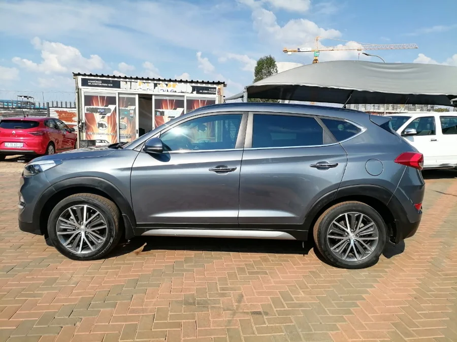 Used 2017 Hyundai Tucson 2.0 Premium auto - MI Premium Cars