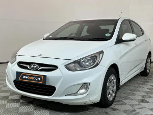 Used 2016 Hyundai Accent sedan 1.6 Fluid