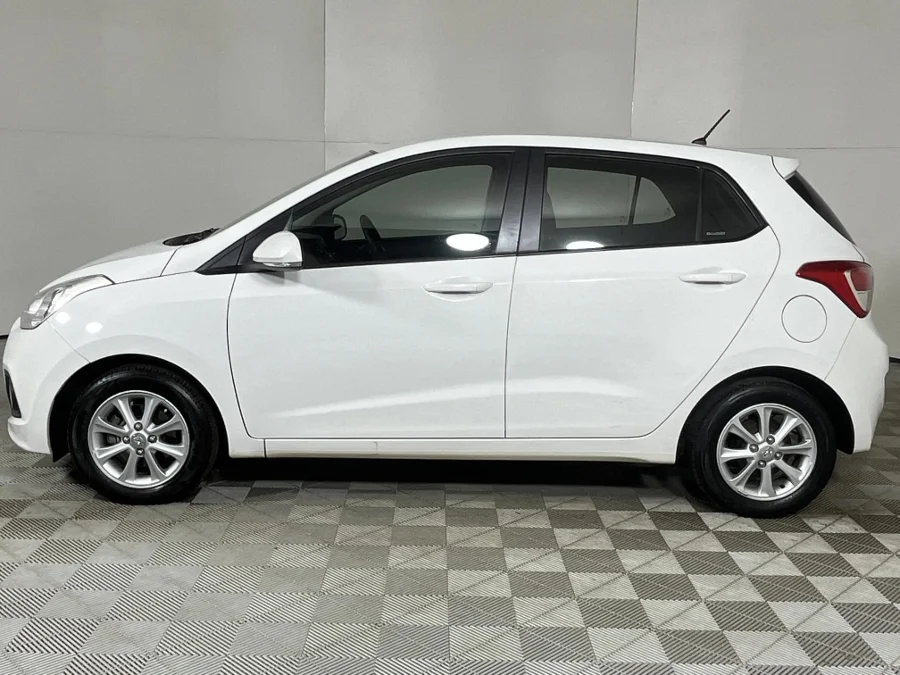 Used 2015 Hyundai Grand i10 1.25 Fluid - WeBuyCars Polokwane Used 2015 Hyundai Grand i10 1.25 Fluid - WeBuyCars Polokwane