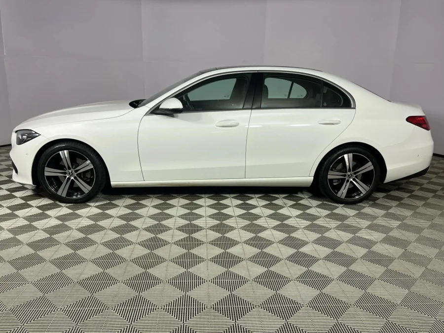 Used 2022 Mercedes-Benz C-Class C220d AMG Line - WeBuyCars The Dome