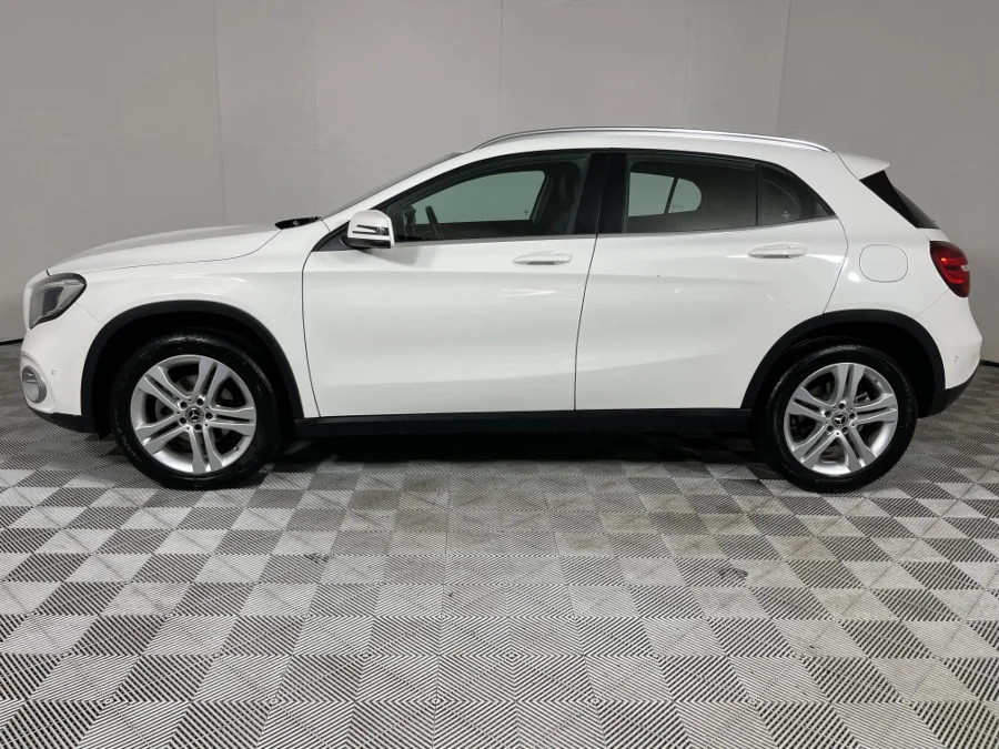 Used 2018 Mercedes-Benz GLA 200d auto - WeBuyCars The Dome Used 2018 Mercedes-Benz GLA 200d auto - WeBuyCars The Dome