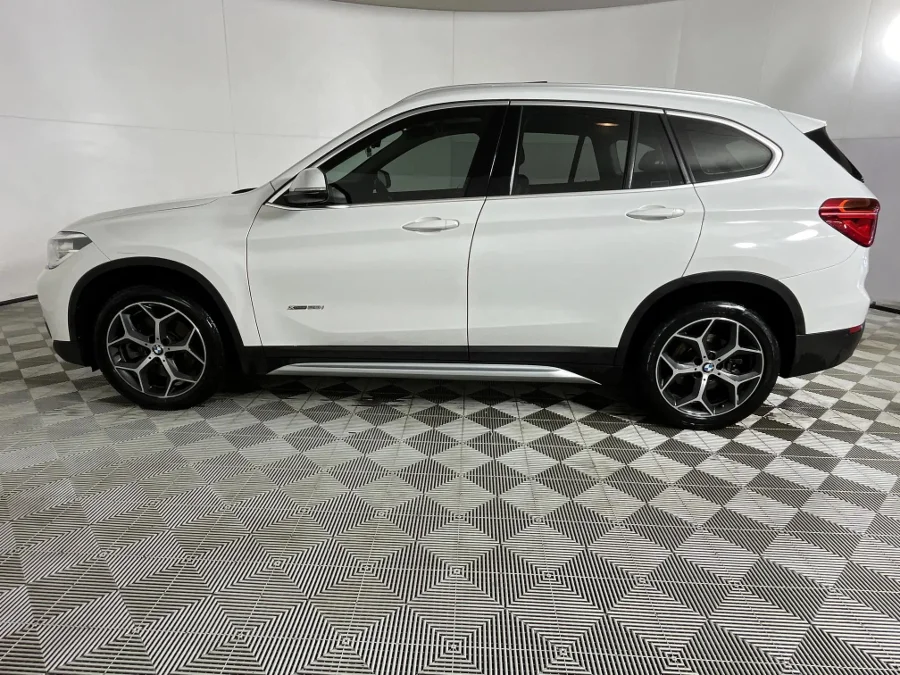 Used 2016 BMW X1 xDrive20i xLine sports-auto - WeBuyCars The Dome