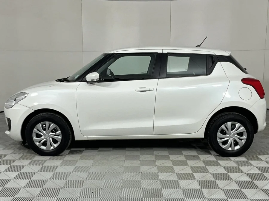 Used 2023 Suzuki Swift 1.2 GL manual - WeBuyCars Polokwane Used 2023 Suzuki Swift 1.2 GL manual - WeBuyCars Polokwane