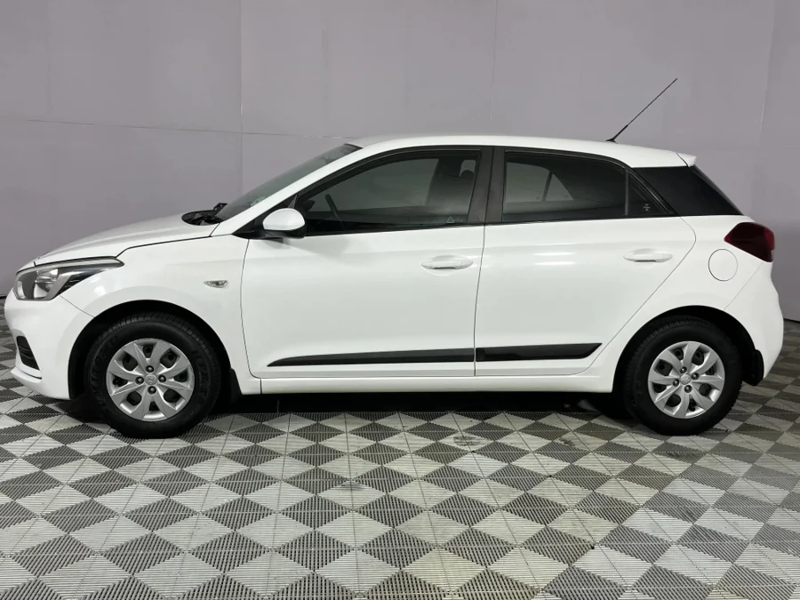 Used 2019 Hyundai i20 1.2 Motion - WeBuyCars Brackenfell Cape Town