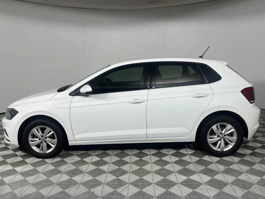 Used 2019 Volkswagen Polo hatch 1.0TSI Comfortline auto - WeBuyCars Epping Used 2019 Volkswagen Polo hatch 1.0TSI Comfortline auto - WeBuyCars Epping