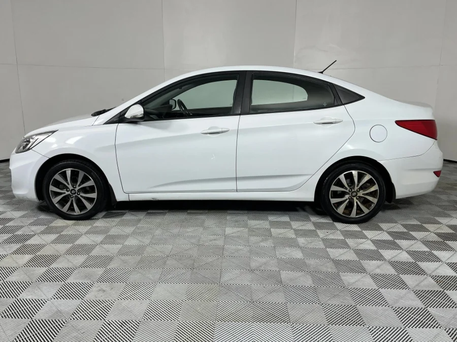 Used 2018 Hyundai Accent sedan 1.6 Glide auto - WeBuyCars Riverhorse Used 2018 Hyundai Accent sedan 1.6 Glide auto - WeBuyCars Riverhorse