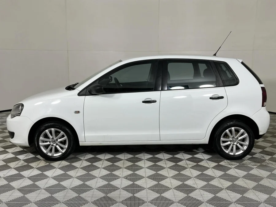 Used 2015 Volkswagen Polo Vivo hatch 1.4 Conceptline - WeBuyCars JHB South Used 2015 Volkswagen Polo Vivo hatch 1.4 Conceptline - WeBuyCars JHB South