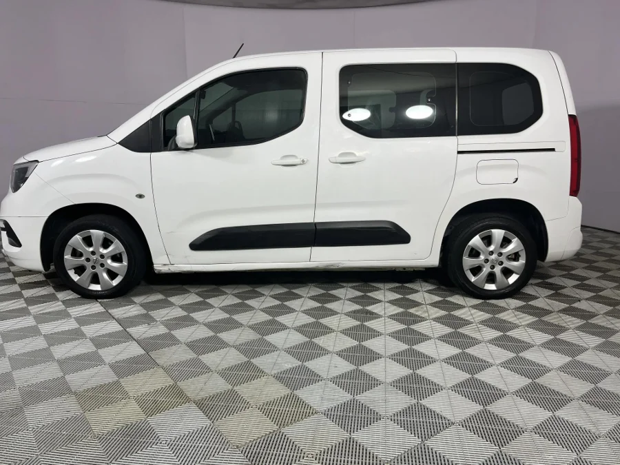 Used 2019 Opel Combo Life 1.6TD Enjoy - WeBuyCars Epping Used 2019 Opel Combo Life 1.6TD Enjoy - WeBuyCars Epping