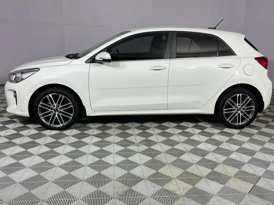 Used 2017 Kia Rio hatch 1.4 Tec auto - WeBuyCars Epping Used 2017 Kia Rio hatch 1.4 Tec auto - WeBuyCars Epping