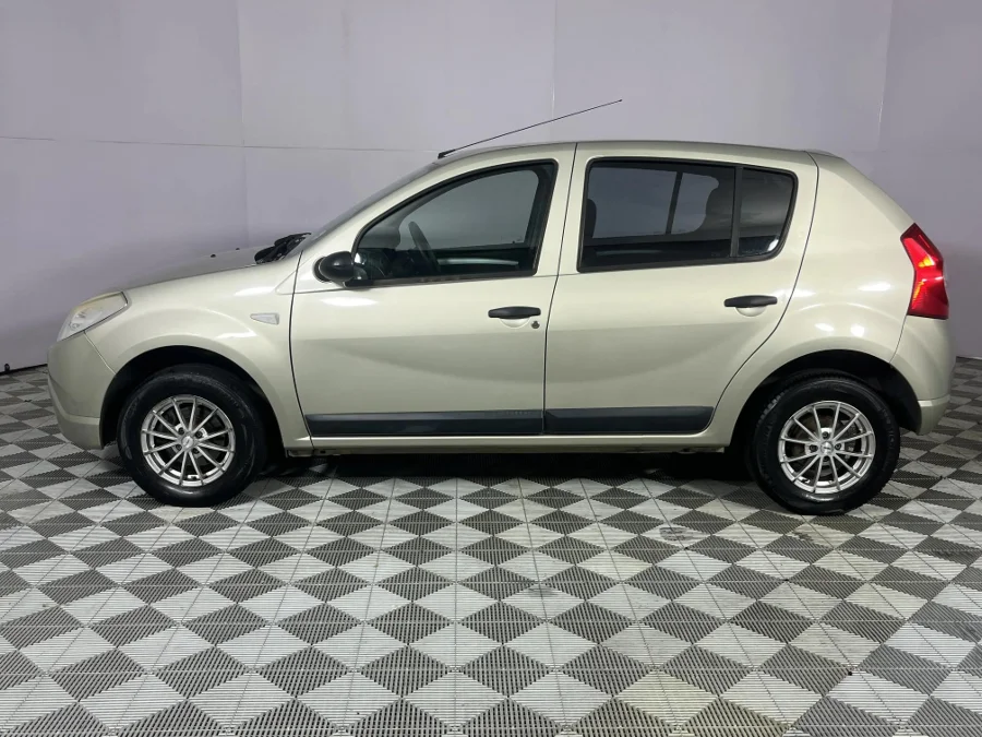 Used 2011 Renault Sandero 1.6 United - WeBuyCars Brackenfell Cape Town Used 2011 Renault Sandero 1.6 United - WeBuyCars Brackenfell Cape Town