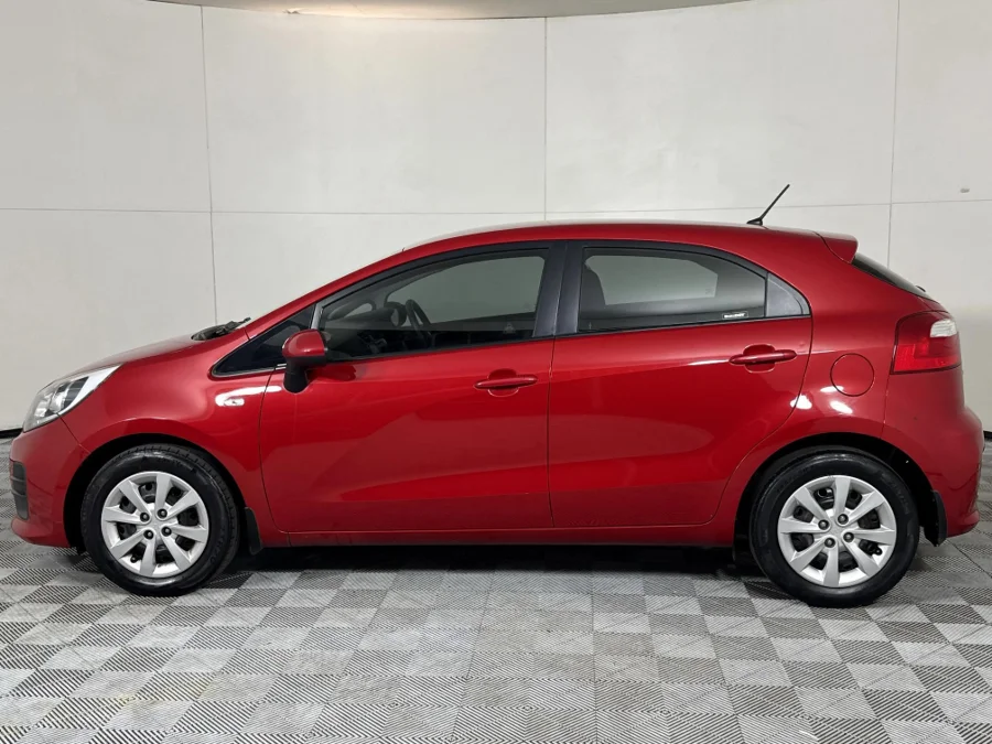 Used 2015 Kia Rio hatch 1.2 - WeBuyCars Midstream Used 2015 Kia Rio hatch 1.2 - WeBuyCars Midstream