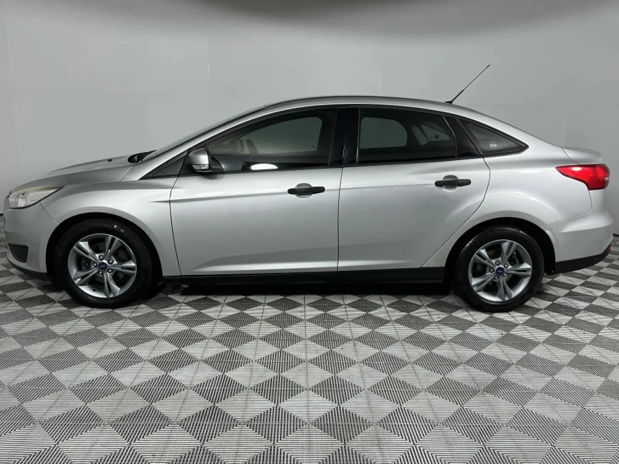 Used 2017 Ford Focus sedan 1.0T Ambiente auto - WeBuyCars Richmond Used 2017 Ford Focus sedan 1.0T Ambiente auto - WeBuyCars Richmond