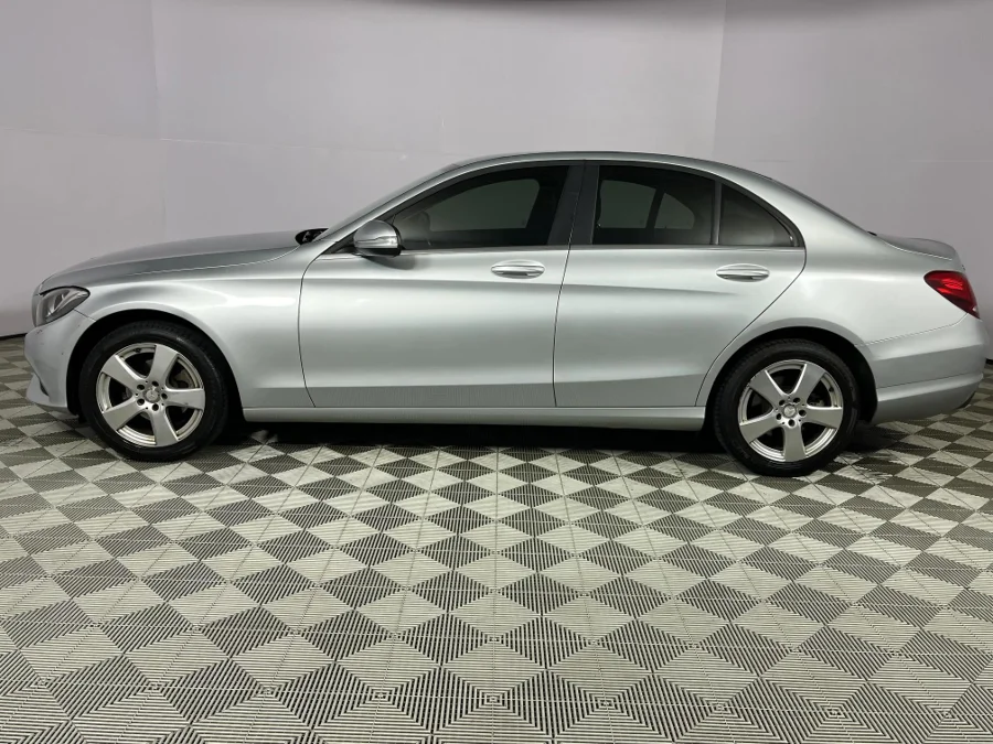 Used 2014 Mercedes-Benz C-Class C180 auto - WeBuyCars The Dome Used 2014 Mercedes-Benz C-Class C180 auto - WeBuyCars The Dome