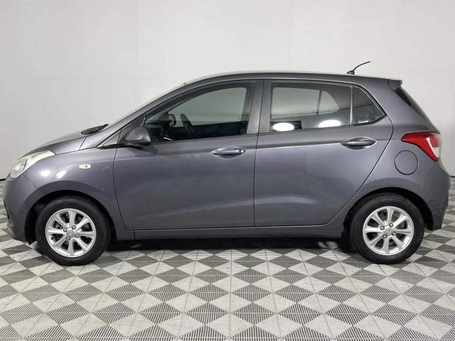 Used 2015 Hyundai Grand i10 1.25 Fluid - WeBuyCars Richmond Used 2015 Hyundai Grand i10 1.25 Fluid - WeBuyCars Richmond
