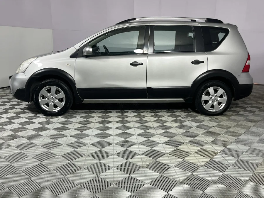 Used 2015 Nissan Livina X-Gear 1.6 Acenta+ - WeBuyCars Epping Used 2015 Nissan Livina X-Gear 1.6 Acenta+ - WeBuyCars Epping