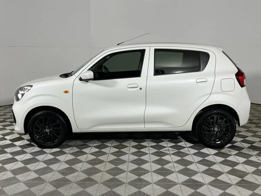 Used 2024 Toyota Vitz 1.0 XR manual - WeBuyCars JHB South Used 2024 Toyota Vitz 1.0 XR manual - WeBuyCars JHB South